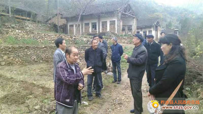 盘龙寺兴运农民合作社组织贫困户外出参观学习-柞水县人民政府